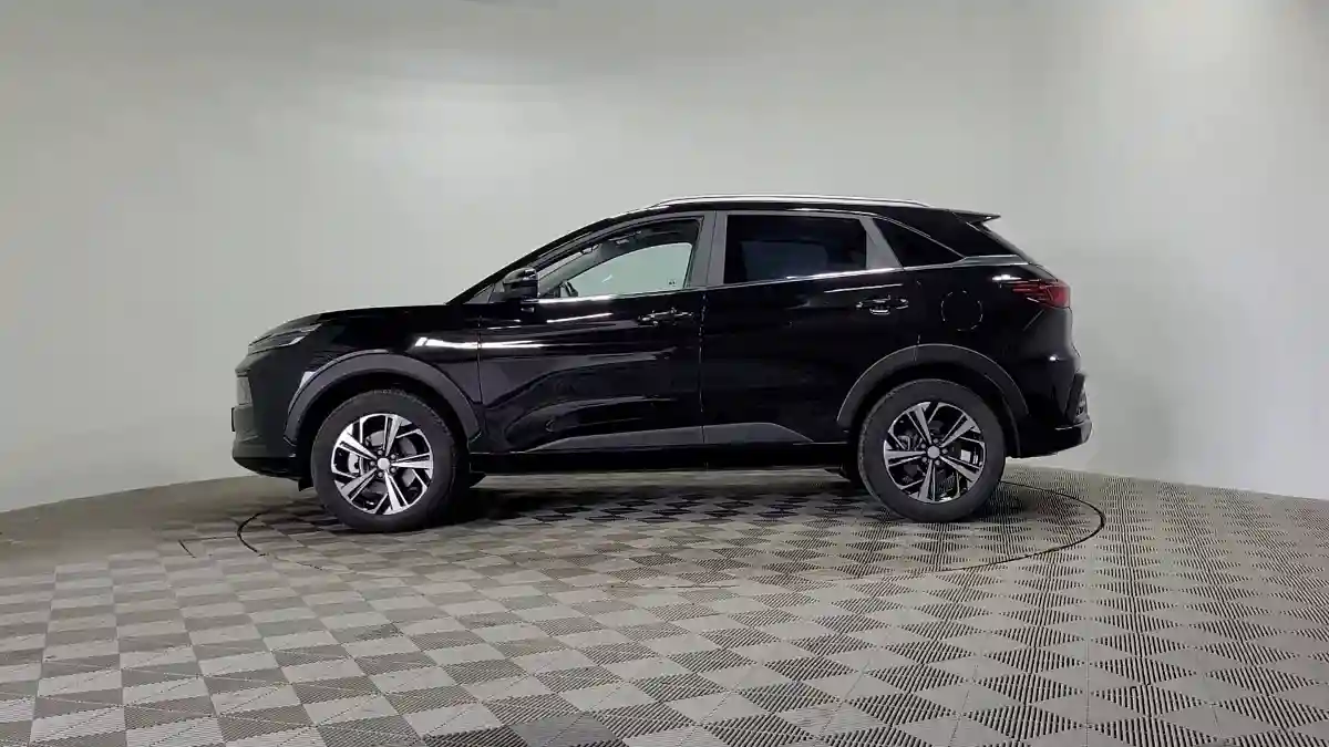 JAC JS6 2023 года за 9 000 000 тг. в Алматы