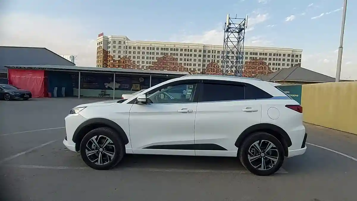 JAC JS6 2023 года за 9 200 000 тг. в Шымкент
