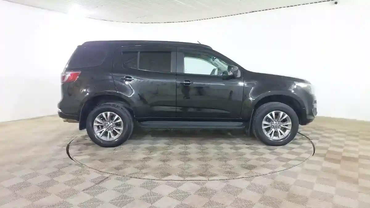 Chevrolet TrailBlazer 2022 года за 11 890 000 тг. в Шымкент