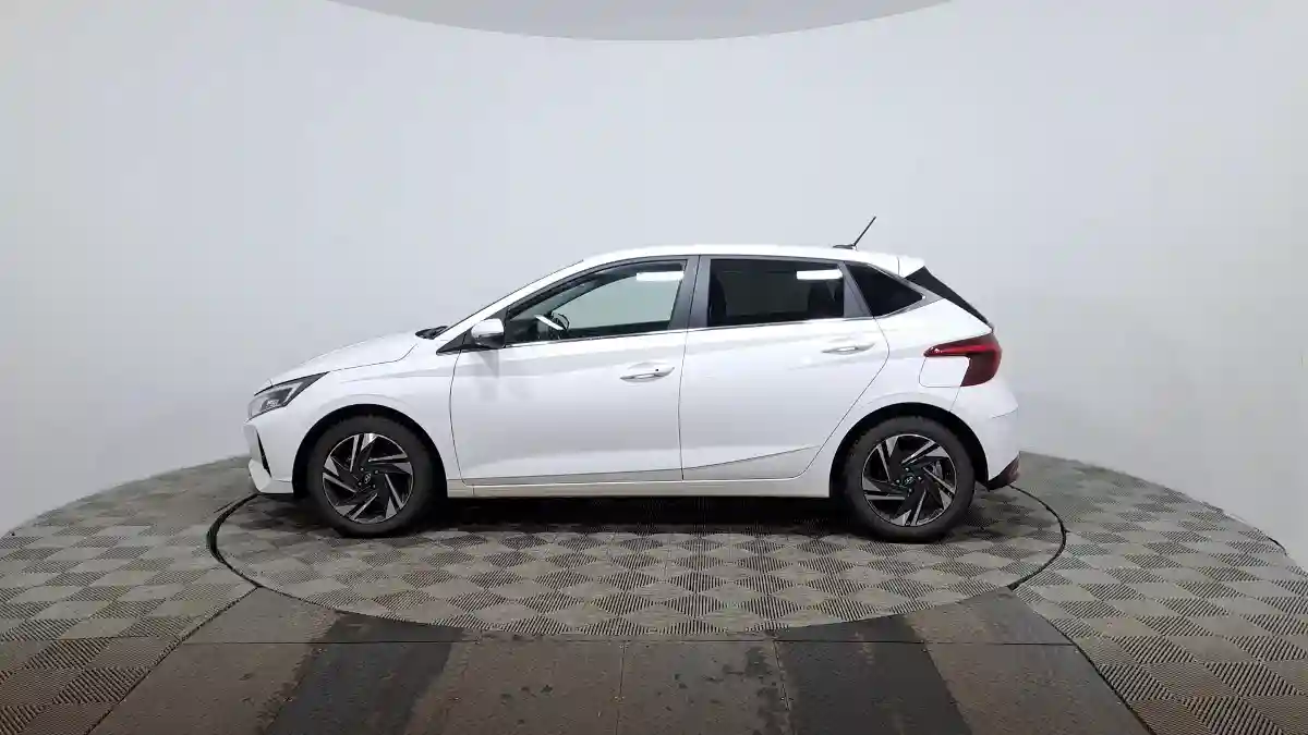 Hyundai i20 2023 года за 6 990 000 тг. в Астана
