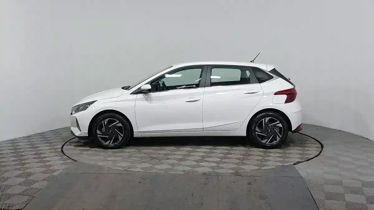 Hyundai i20 2023 года за 8 090 000 тг. в Астана