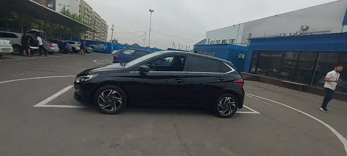 Hyundai i20 2023 года за 8 500 000 тг. в Алматы