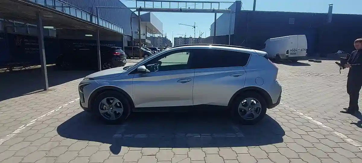 Hyundai Bayon 2022 года за 9 500 000 тг. в Караганда