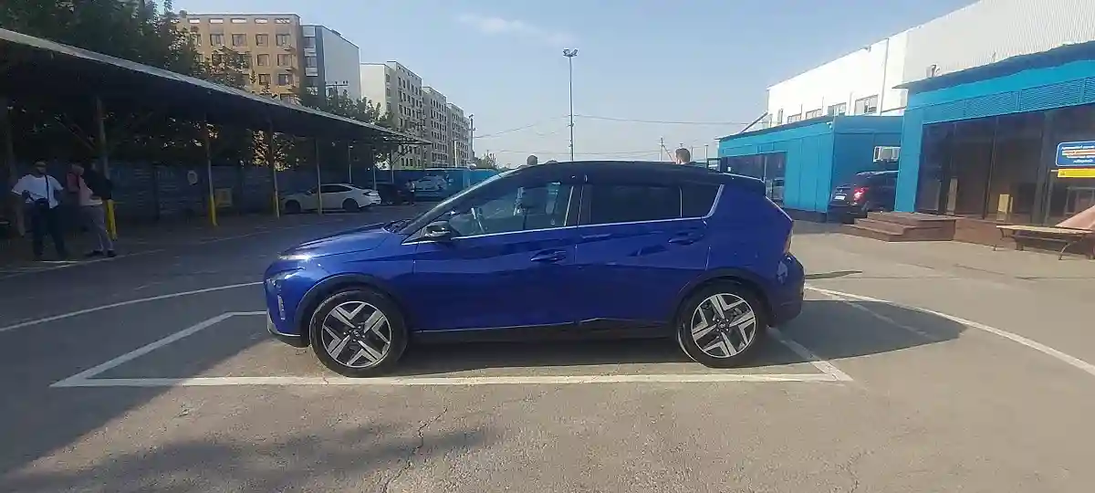 Hyundai Bayon 2022 года за 8 300 000 тг. в Алматы