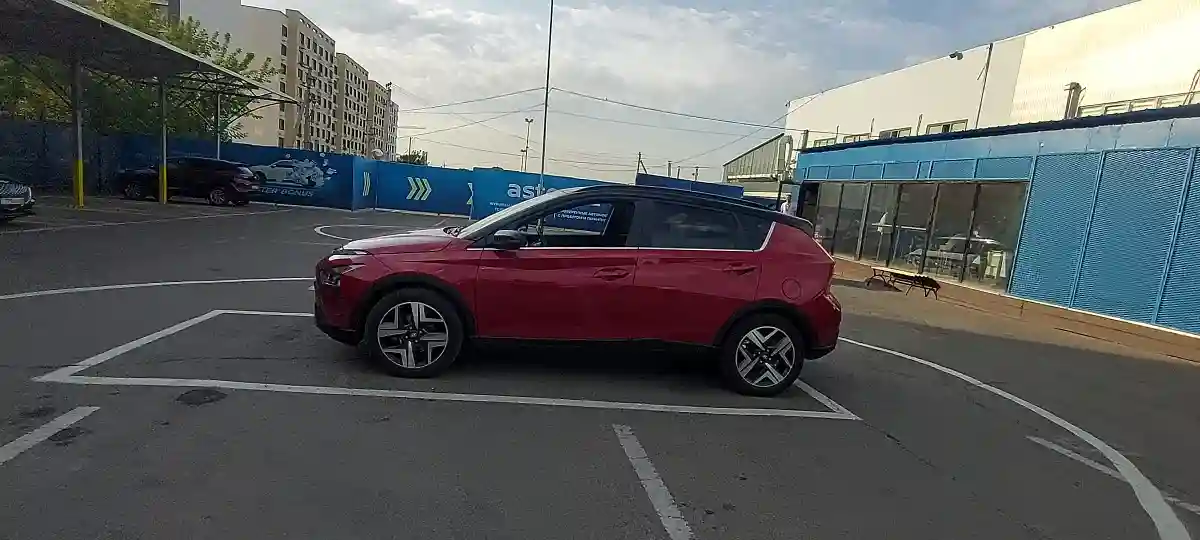 Hyundai Bayon 2022 года за 9 000 000 тг. в Алматы