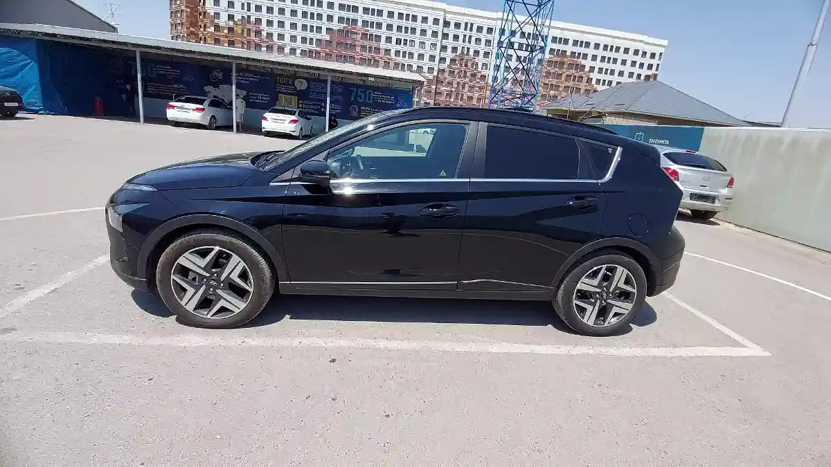 Hyundai Bayon 2023 года за 8 500 000 тг. в Шымкент