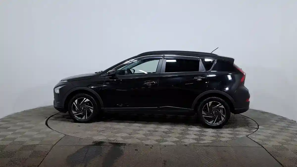 Hyundai Bayon 2023 года за 7 820 000 тг. в Астана