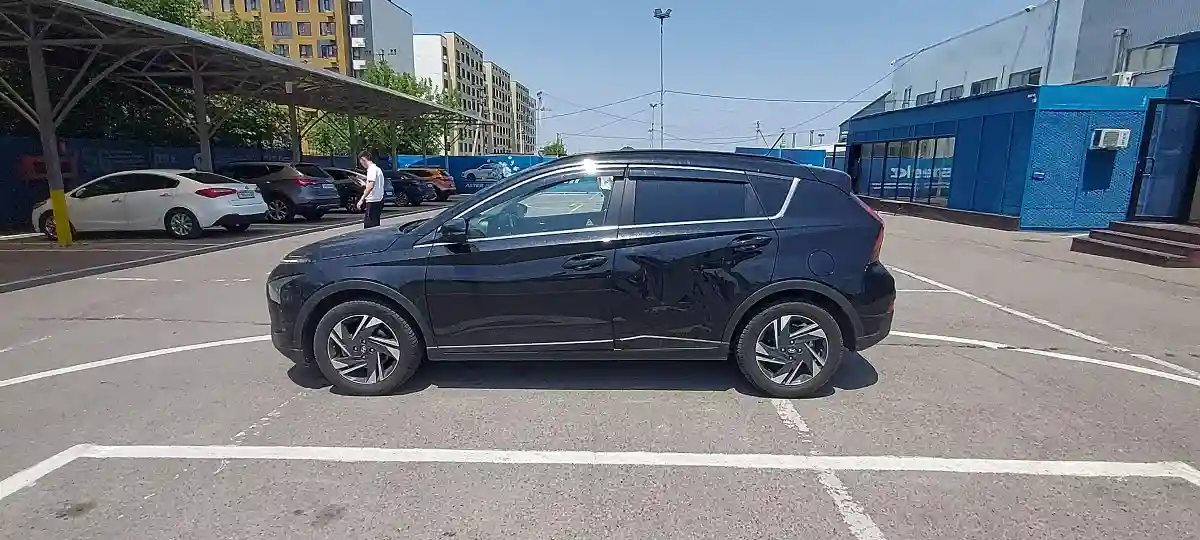 Hyundai Bayon 2023 года за 7 000 000 тг. в Алматы