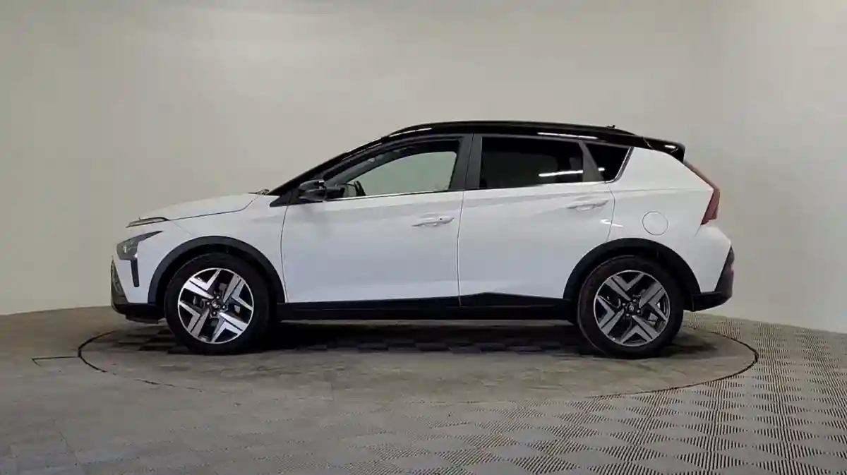 Hyundai Bayon 2023 года за 8 000 000 тг. в Алматы