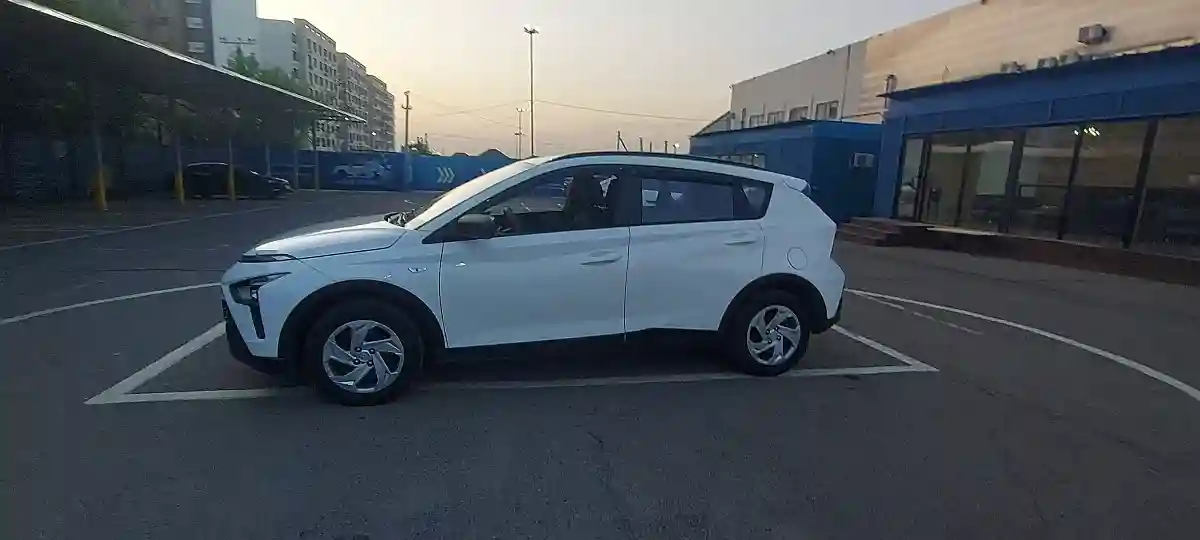 Hyundai Bayon 2024 года за 8 000 000 тг. в Алматы