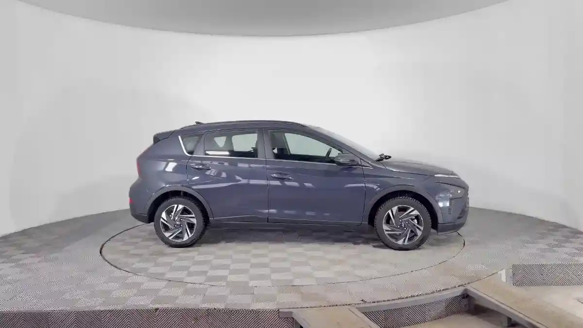 Hyundai Bayon 2024 года за 8 990 000 тг. в Караганда