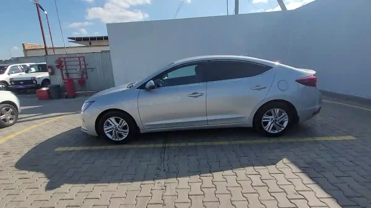 Hyundai Elantra 2020 года за 9 590 000 тг. в Кокшетау