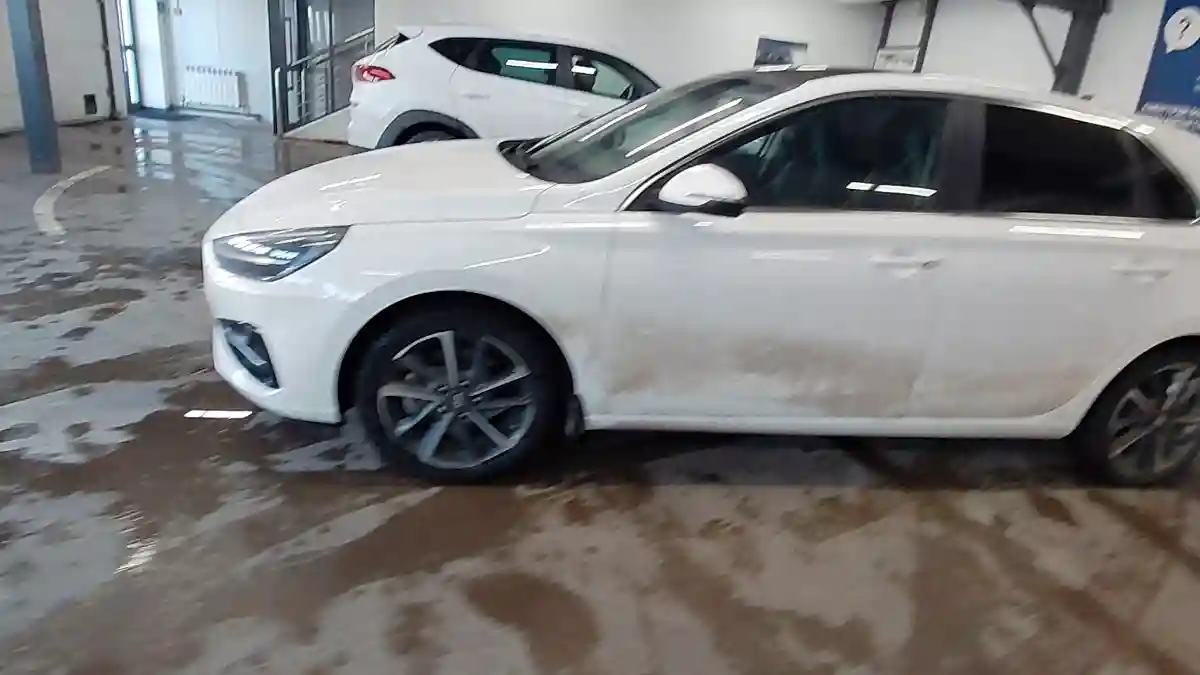 Hyundai i30 2023 года за 8 800 000 тг. в Астана