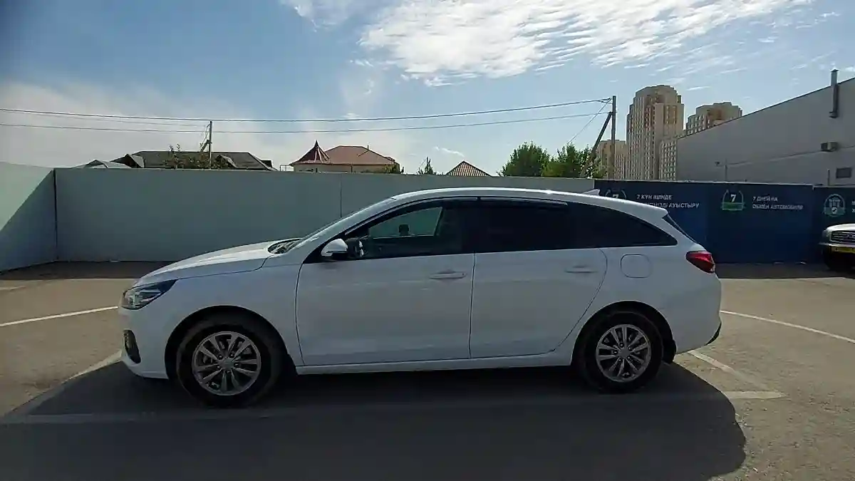 Hyundai i30 2023 года за 10 000 000 тг. в Шымкент