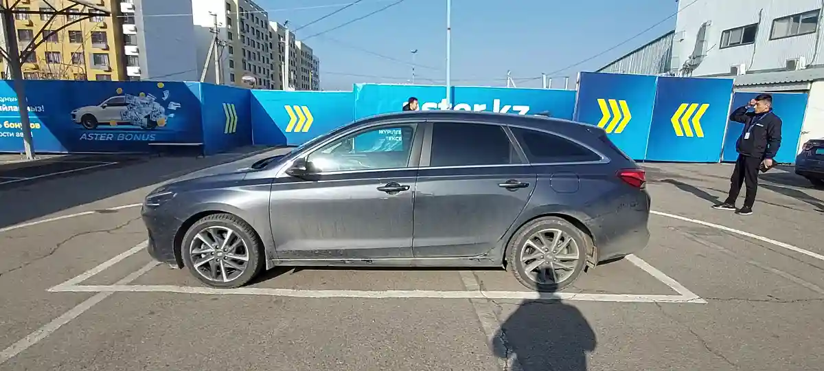 Hyundai i30 2023 года за 8 400 000 тг. в Алматы