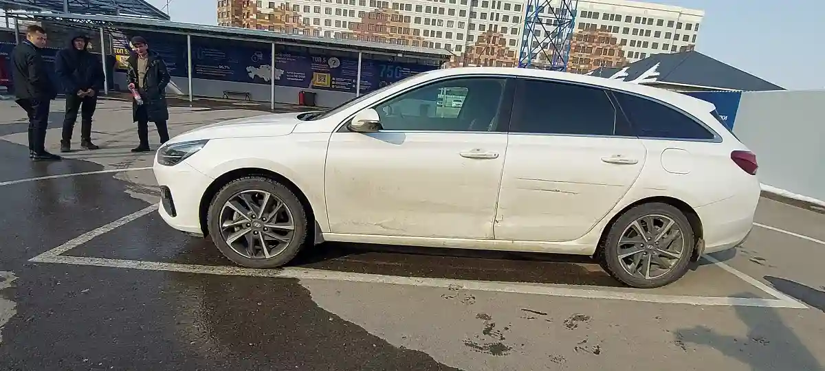 Hyundai i30 2023 года за 12 000 000 тг. в Шымкент