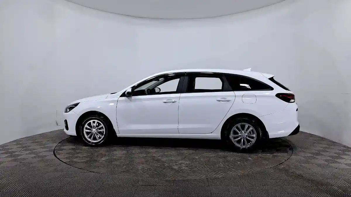 Hyundai i30 2023 года за 8 850 000 тг. в Астана