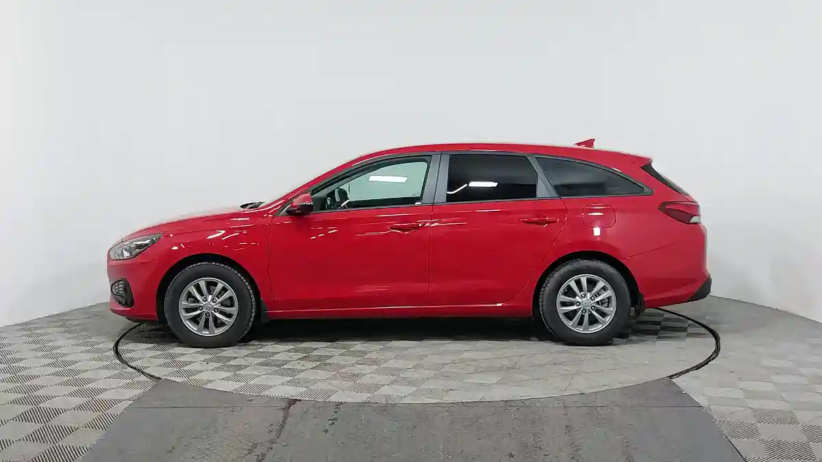 Hyundai i30 2023 года за 8 990 000 тг. в Астана