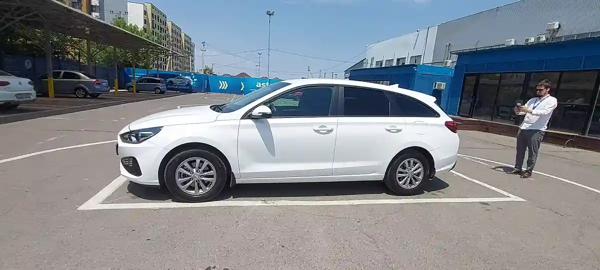 Hyundai i30 2024 года за 9 500 000 тг. в Алматы