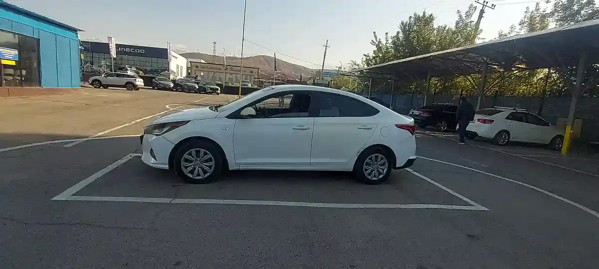 Hyundai Accent 2020 года за 5 650 000 тг. в Алматы