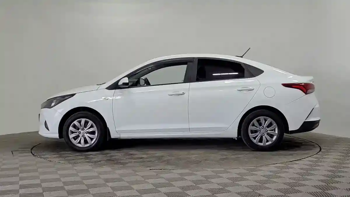 Hyundai Accent 2021 года за 4 740 000 тг. в Алматы