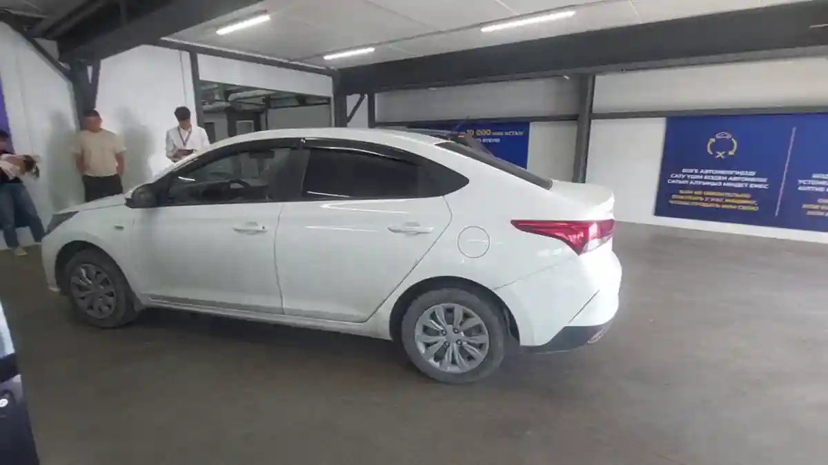 Hyundai Accent 2020 года за 6 000 000 тг. в Астана