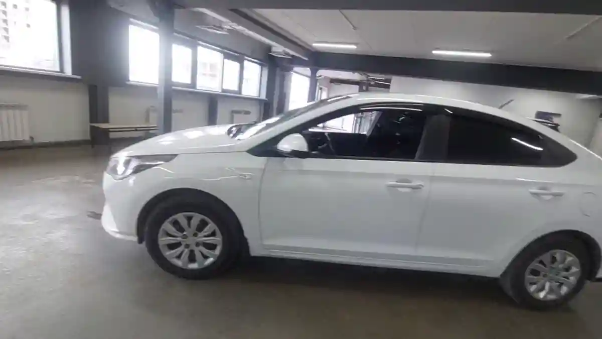 Hyundai Accent 2020 года за 6 400 000 тг. в Астана