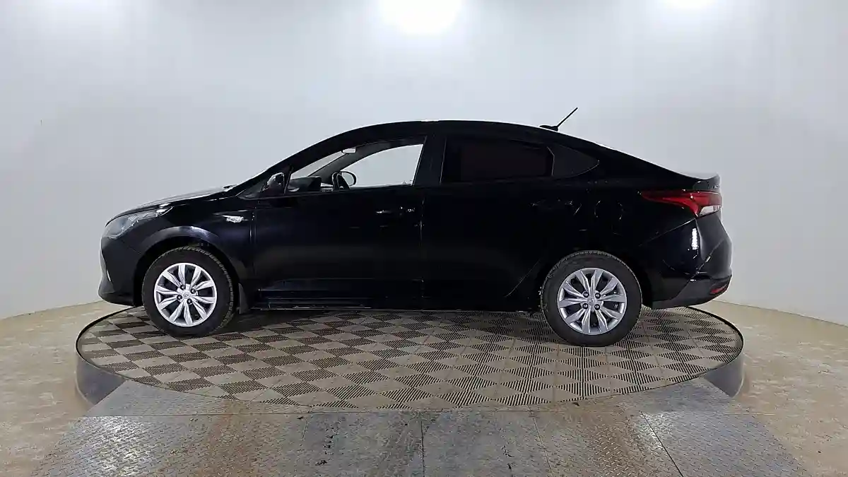 Hyundai Accent 2021 года за 7 090 000 тг. в Актобе