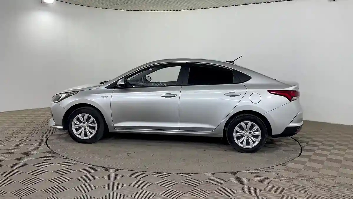 Hyundai Accent 2021 года за 5 950 000 тг. в Шымкент