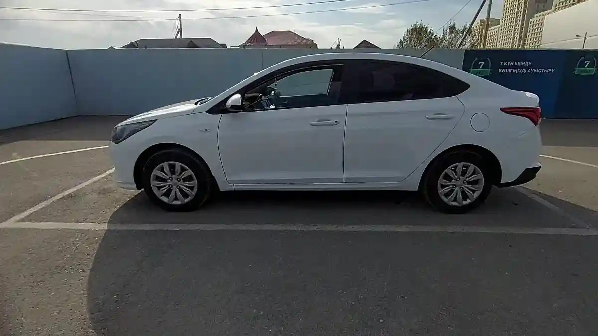 Hyundai Accent 2021 года за 5 750 000 тг. в Шымкент