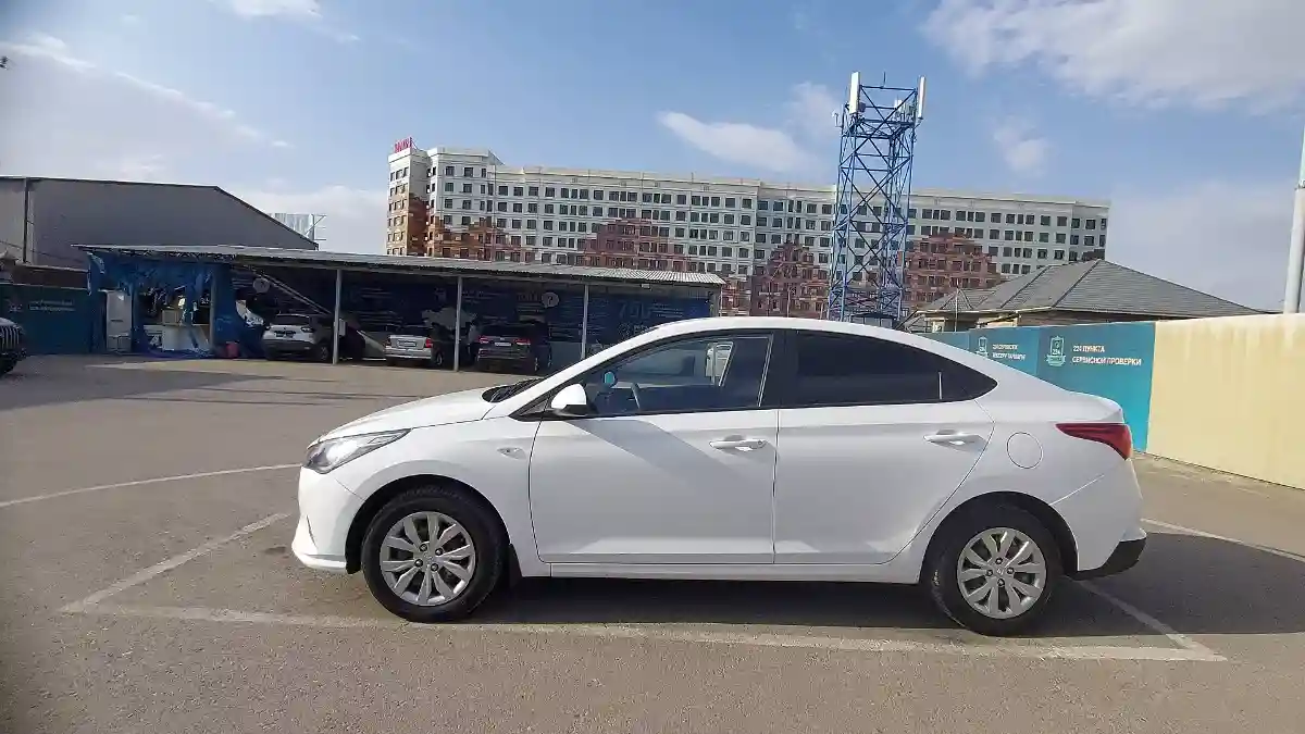 Hyundai Accent 2021 года за 6 500 000 тг. в Шымкент