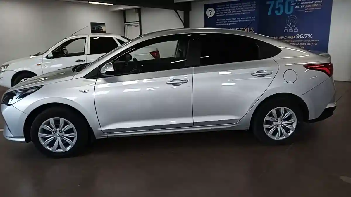 Hyundai Accent 2022 года за 7 300 000 тг. в Астана