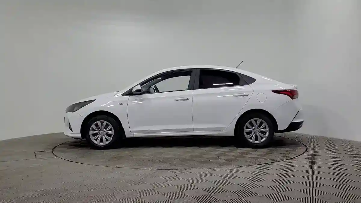 Hyundai Accent 2022 года за 5 890 000 тг. в Алматы