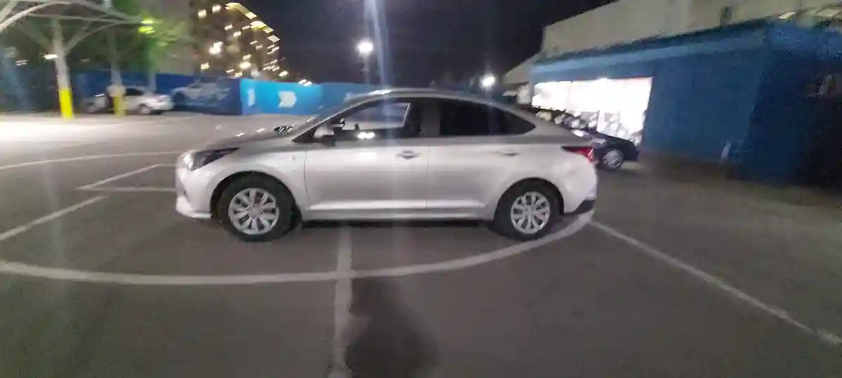 Hyundai Accent 2022 года за 5 670 000 тг. в Алматы