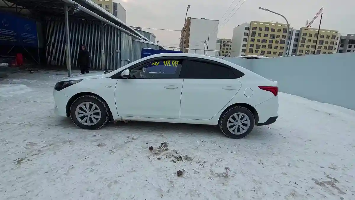Hyundai Accent 2020 года за 7 400 000 тг. в Алматы
