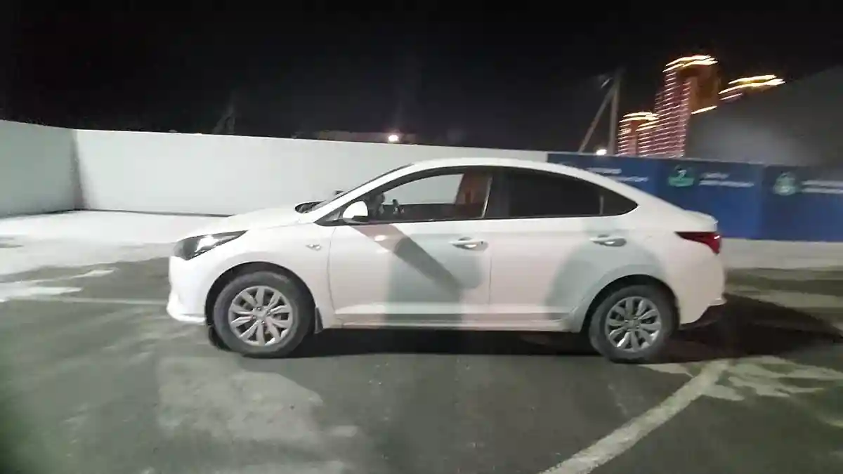 Hyundai Accent 2021 года за 7 300 000 тг. в Шымкент