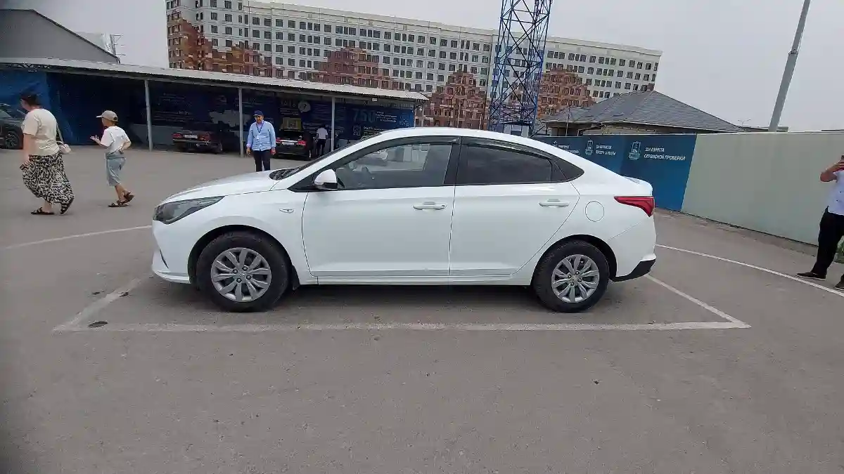 Hyundai Accent 2021 года за 8 000 000 тг. в Шымкент