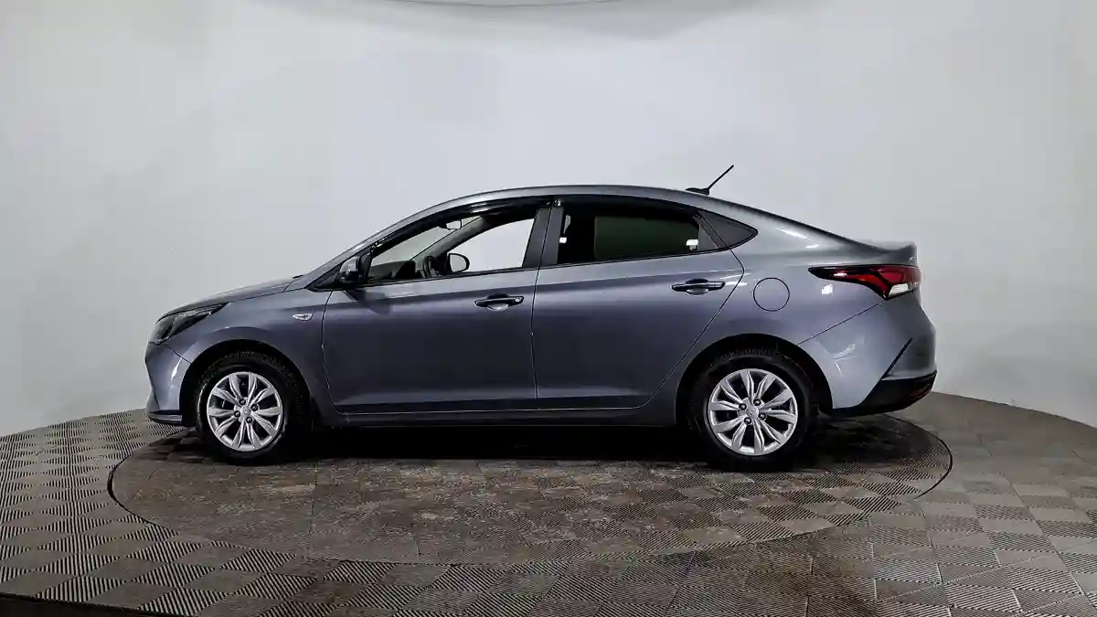 Hyundai Accent 2021 года за 7 420 000 тг. в Астана