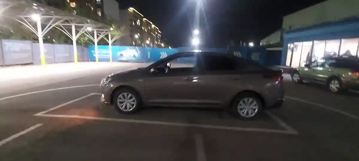 Hyundai Accent 2022 года за 7 000 000 тг. в Алматы