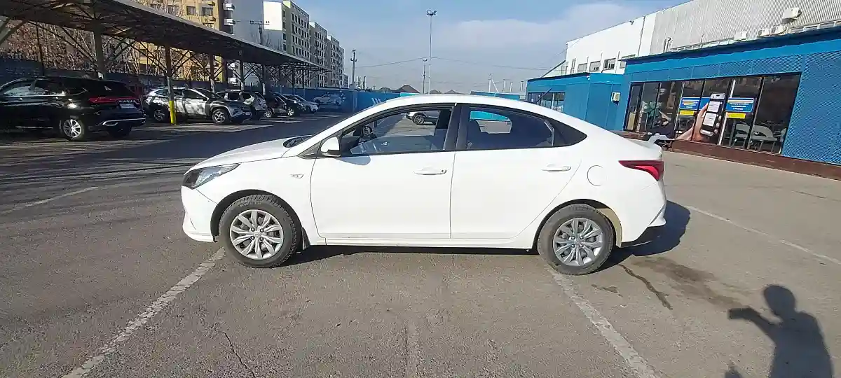 Hyundai Accent 2021 года за 6 900 000 тг. в Алматы