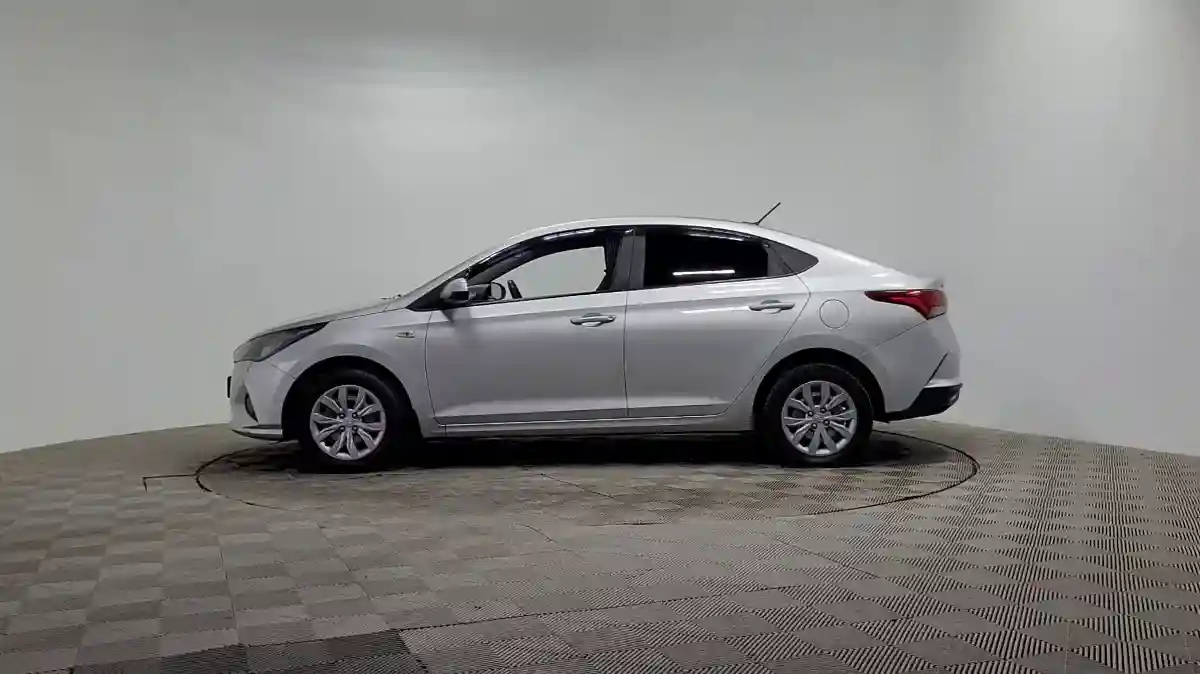 Hyundai Accent 2022 года за 7 200 000 тг. в Алматы