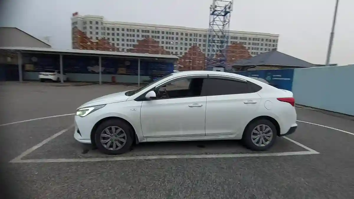 Hyundai Accent 2020 года за 9 000 000 тг. в Шымкент