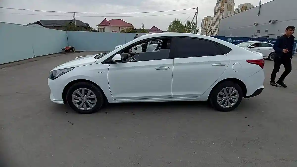 Hyundai Accent 2020 года за 7 500 000 тг. в Шымкент