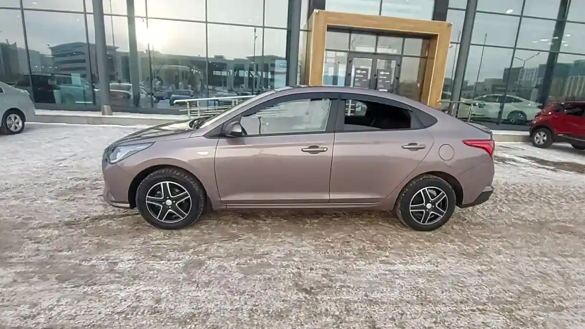 Hyundai Accent 2021 года за 7 500 000 тг. в Астана