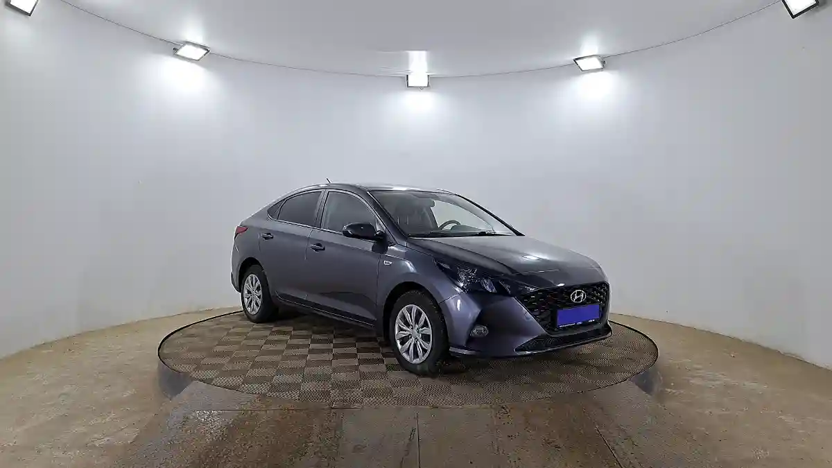 Hyundai Accent 2021 года за 7 990 000 тг. в Актобе