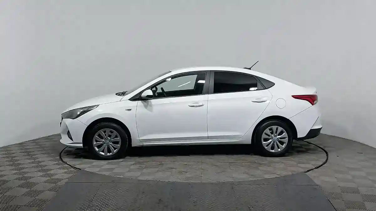 Hyundai Accent 2021 года за 7 150 000 тг. в Астана