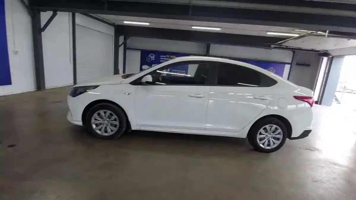 Hyundai Accent 2021 года за 7 200 000 тг. в Астана