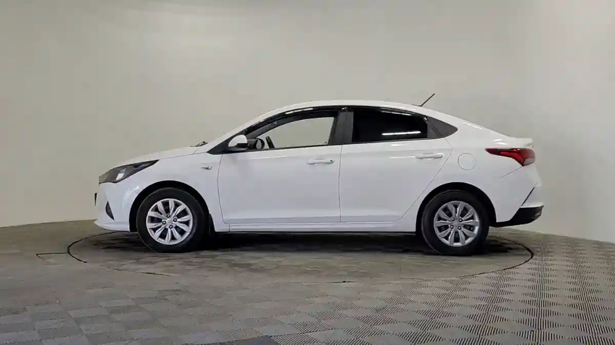 Hyundai Accent 2021 года за 7 590 000 тг. в Алматы
