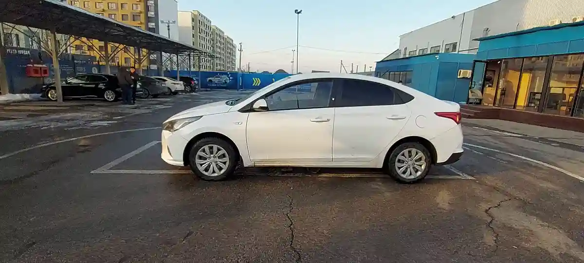 Hyundai Accent 2021 года за 7 000 000 тг. в Алматы