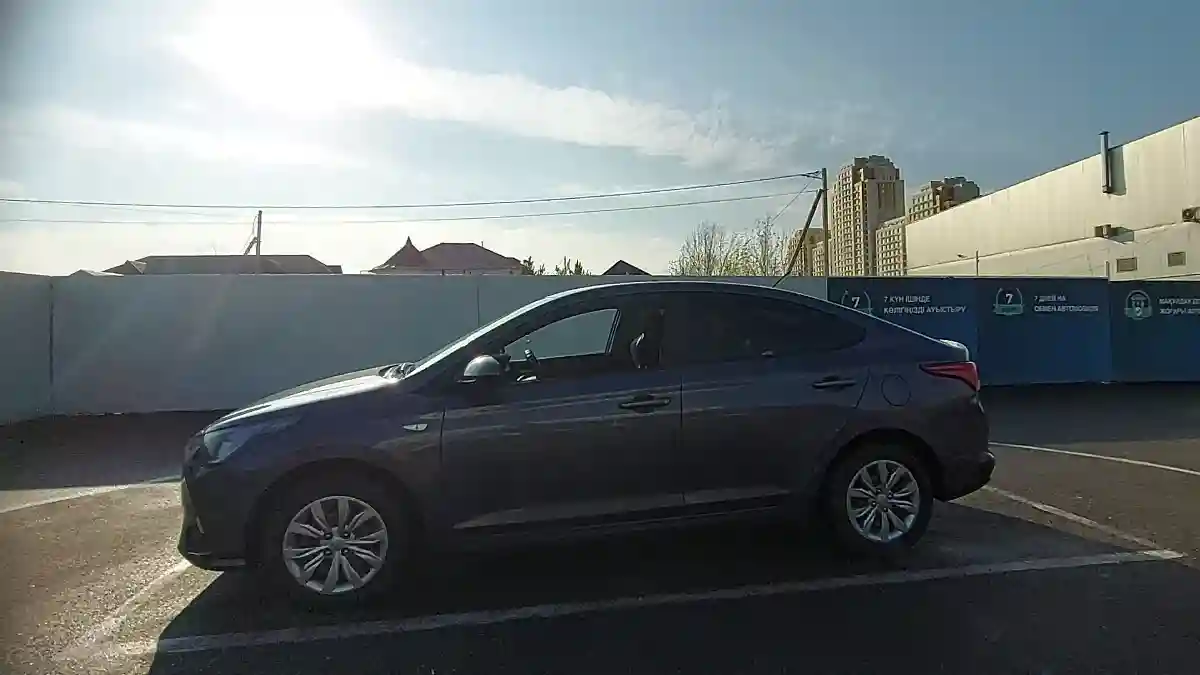 Hyundai Accent 2021 года за 7 990 000 тг. в Шымкент